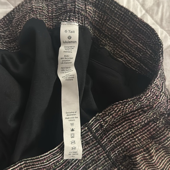 Peloton x Lululemon shorts - Picture 5 of 5